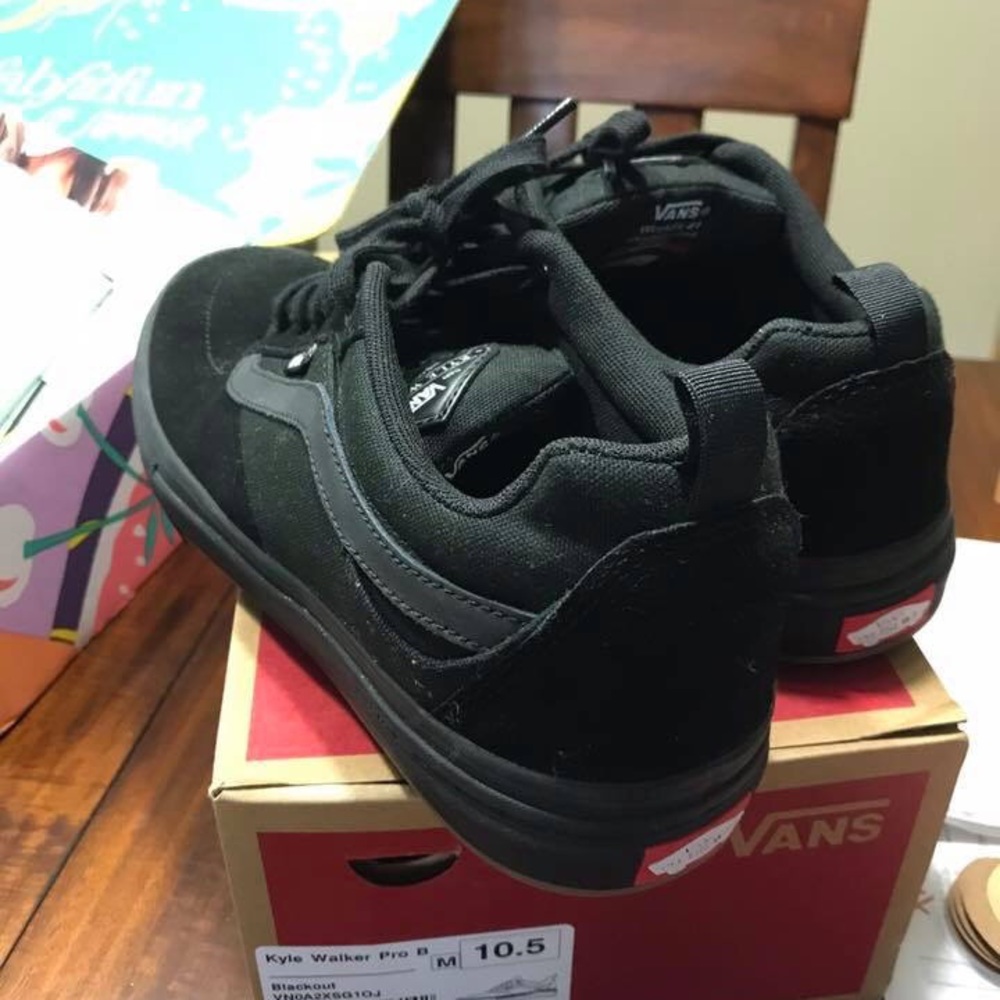 Men’s Vans shoes